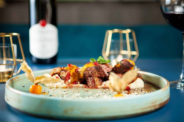 How to Create a Gourmet Grilled Cheese Sandwich with Artisanal Breads?