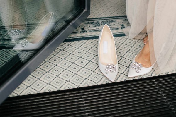 How to Make a Traditional Japanese Miso Soup with Depth of Flavor?